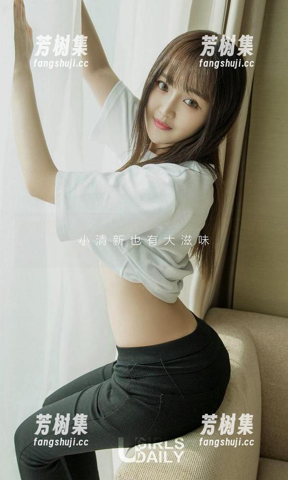 爱尤物 - 带着几分挑逗，阿依努尔瓦娅制服写真你绝对想要的图包