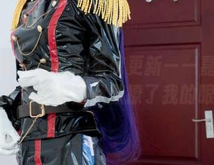 物恋传媒 – 今天的重磅更新——嘉木的美图中裤里丝居然默默撩了我的眼神！