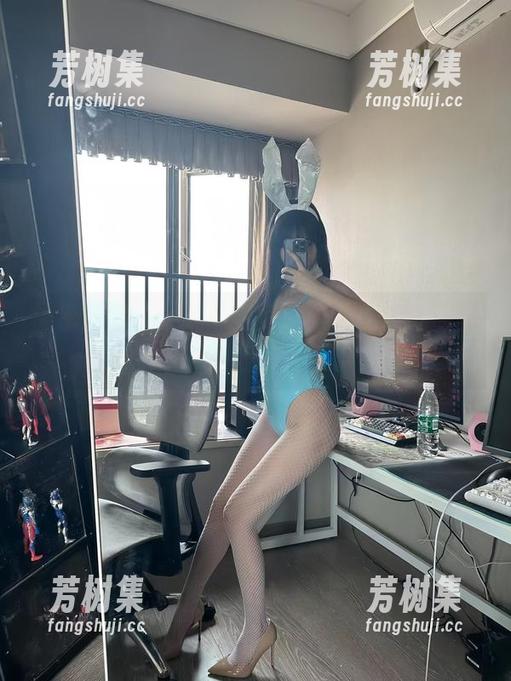 微密圈 - 琳铛铛这全套蕾丝的图片，让人不禁打量每一处细节。