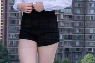 甜予摄影 – 图集中的璇璇，运动鞋魅力大发现！