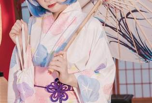 选择是困难！神沢永莉的粉色格子裙跟小黑裙选哪个？点击下载决策！
