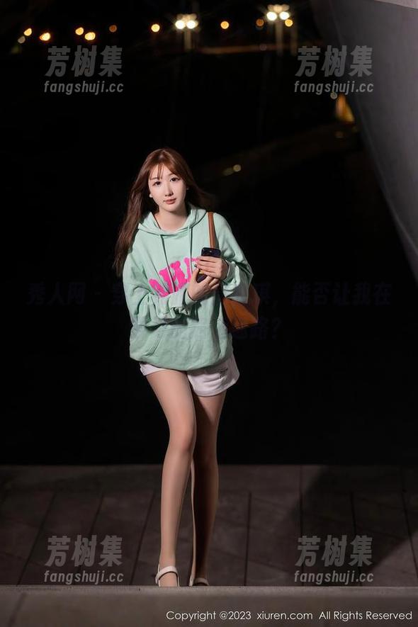 秀人网 - 穿上制服的唐安琪，能否让我在学习的路上迷路？