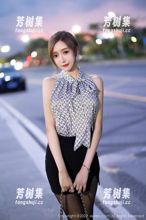秀人网 - 不说别的，徐安冉miki的这款美图真的让我后悔没买皮衣！