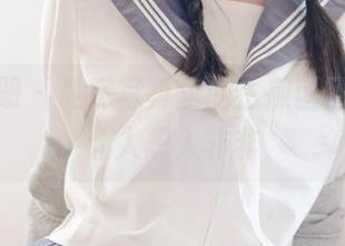 稚乖画册 – 私房写真里的生煎团团，制服让人想入非非