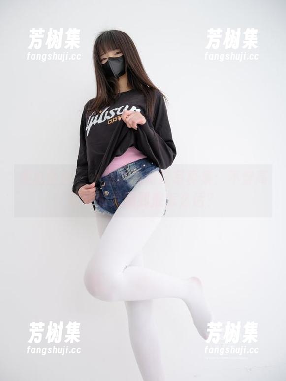 紧急企划-小恩 紧急企划 - 小恩的高跟鞋写真集:不穿高跟鞋的灵魂到底怎么活?