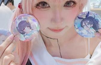 海贼王？不，一本正经的娜美写真，紫氯氯的高清大作！