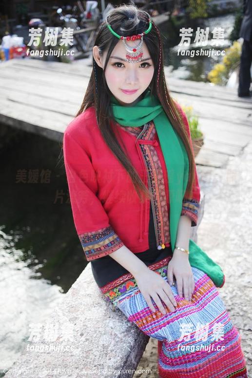 美媛馆 - 白色映衬下的王馨瑶yanni，照片流芳，继续收集资源吧！