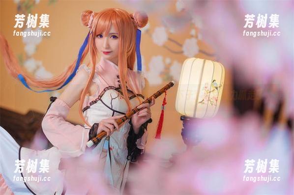 当贝儿酱Miki变身女仆，精选写真一下子就把注意力抓走了