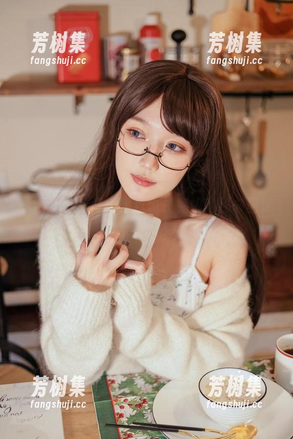 一不小心就闯入阿包也是兔娘的秘书图库，满满都是灵感