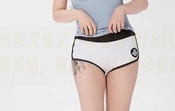 韩国孙乐乐又来了，带着她的[BLUECAKE]红鬼美图，真让人疯狂想多看几眼！
